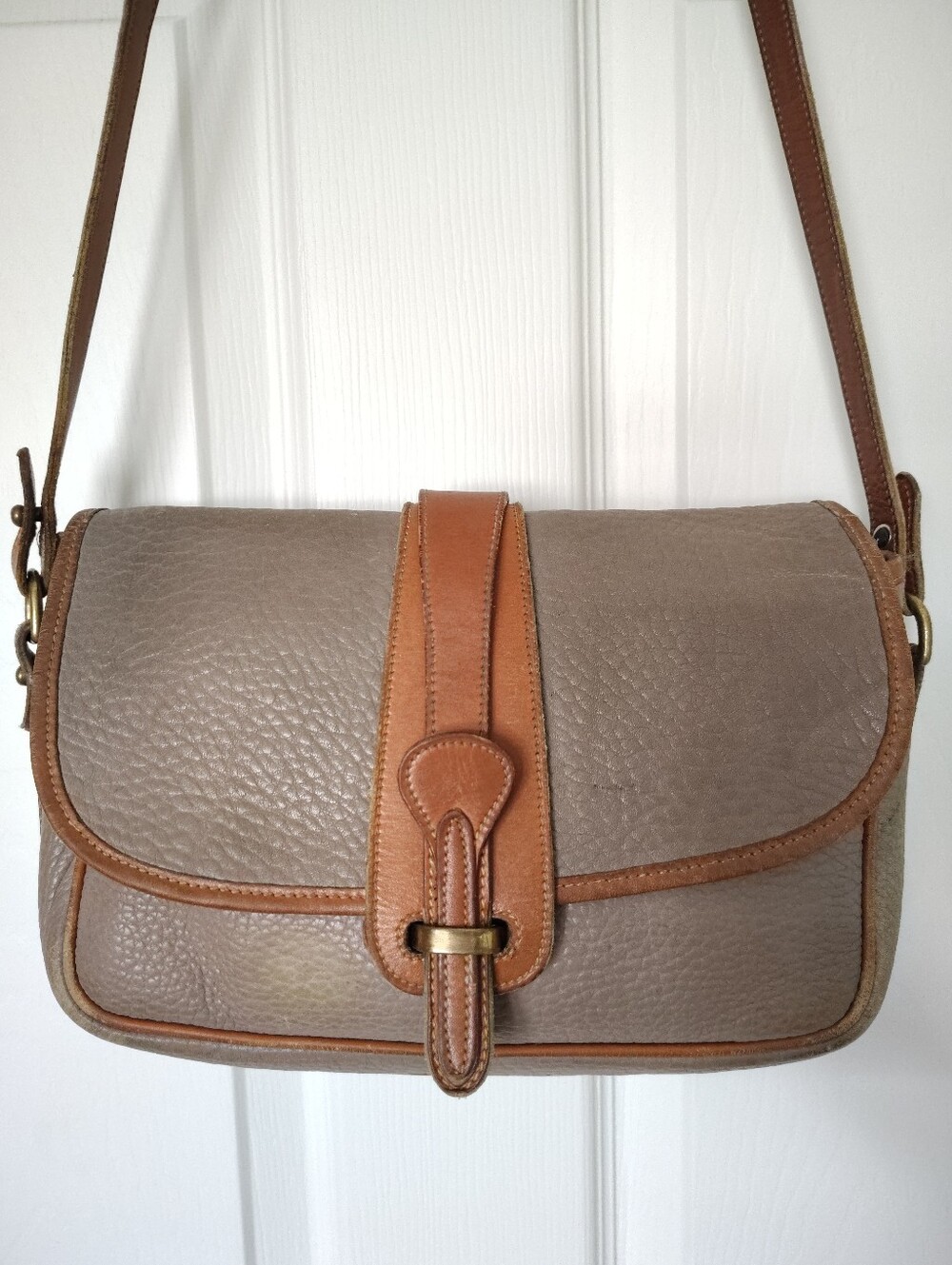 Vintage Dooney & Bourke All Weather Equestrian Leather Crossbody Bag - AS IS